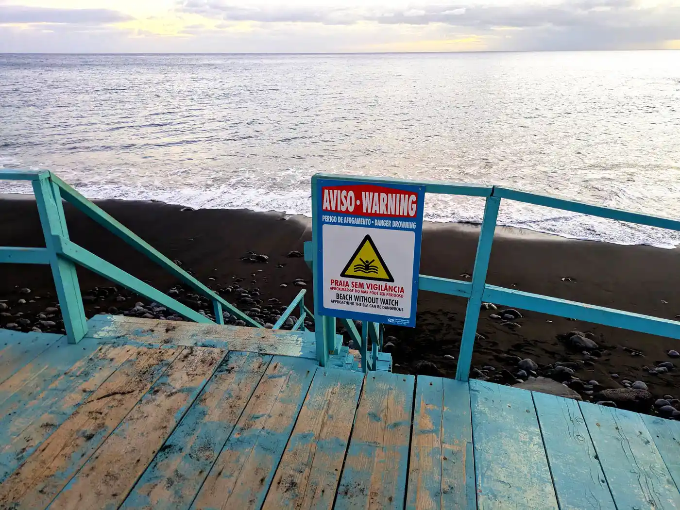 Trespassing at Praia Formosa Now Results in Fines of Up to €300