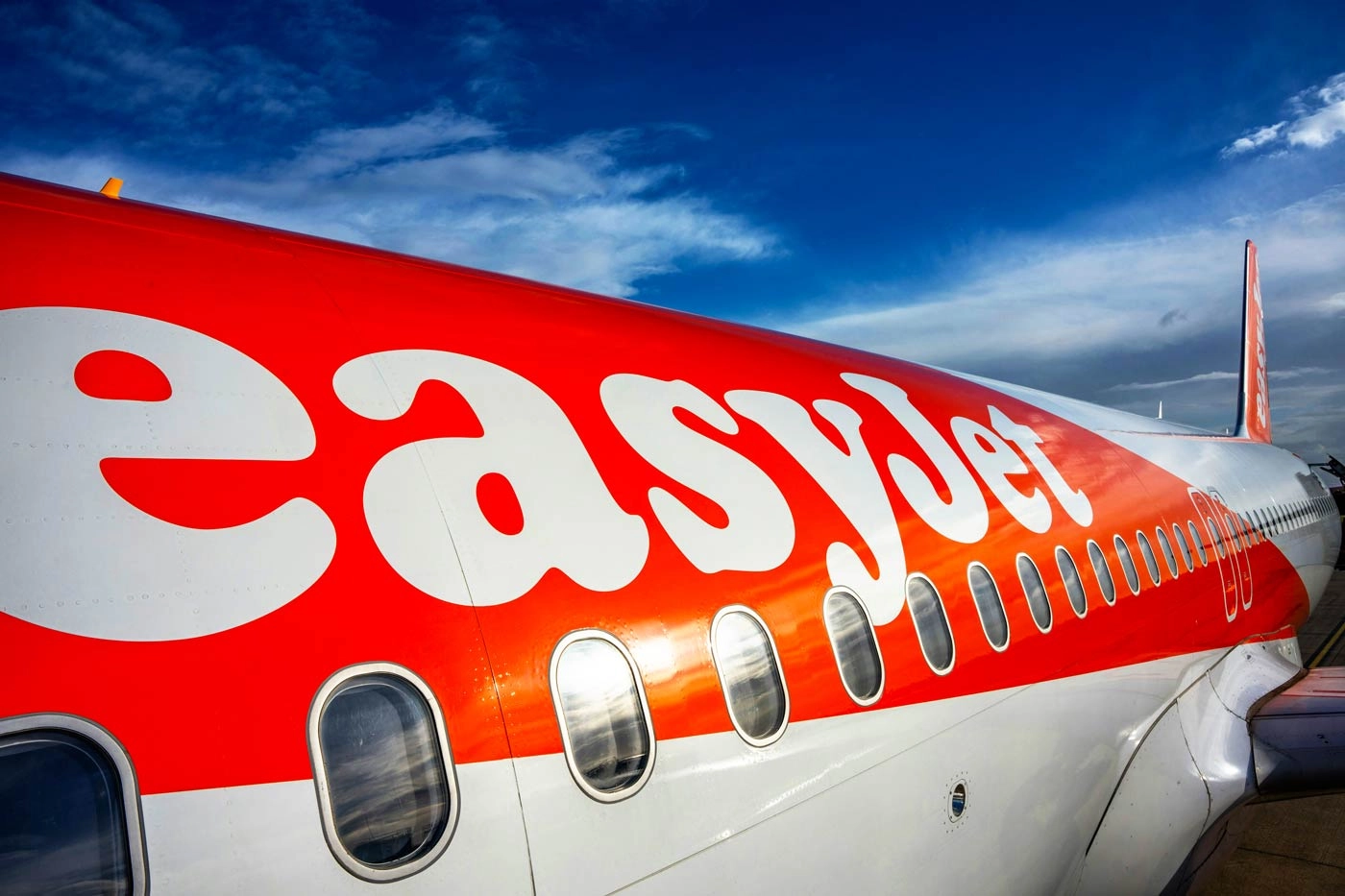 EasyJet Plane Aborts Landing In The Last Moment