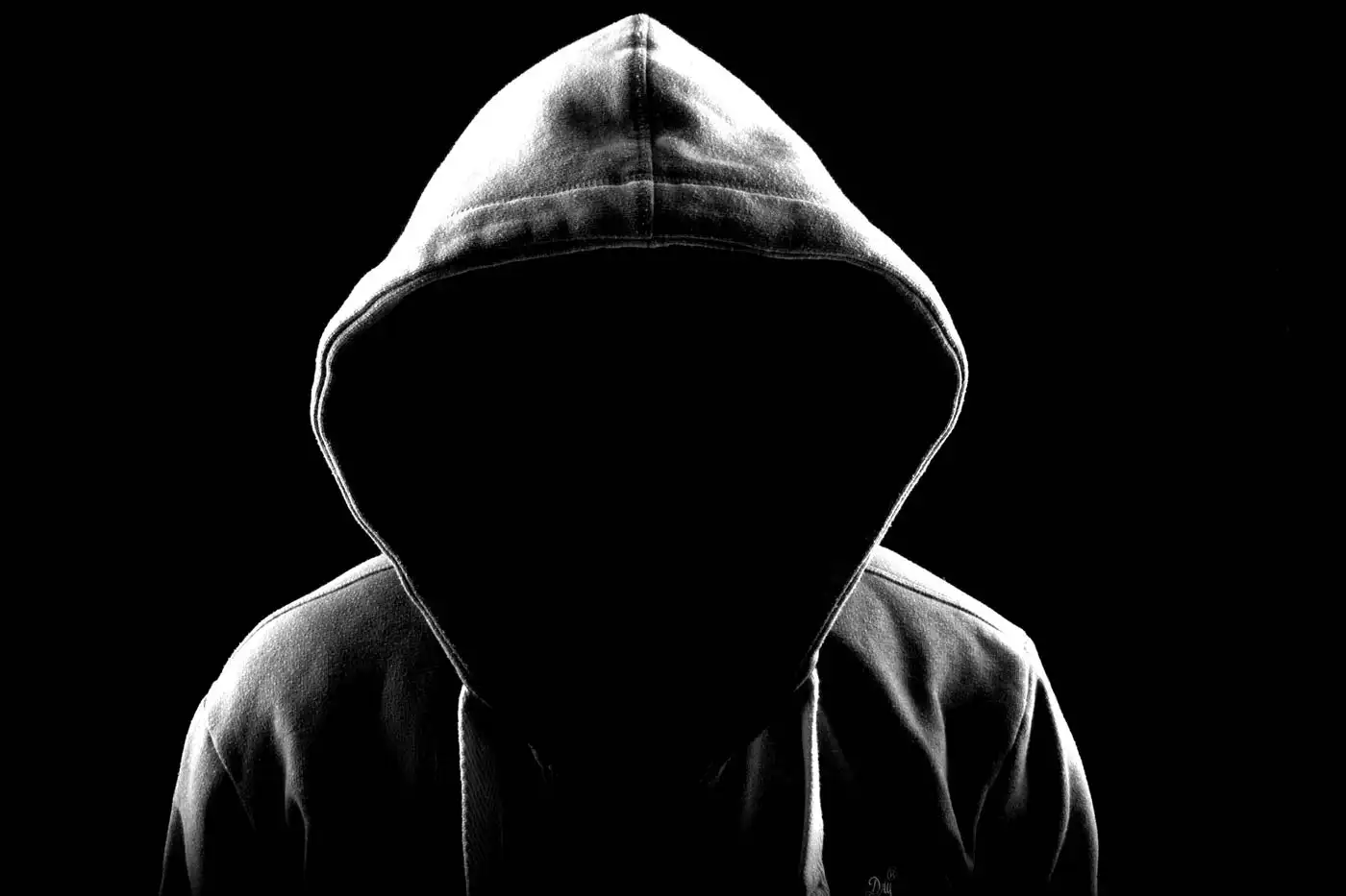 Two Nighttime Attacks Reported in Funchal